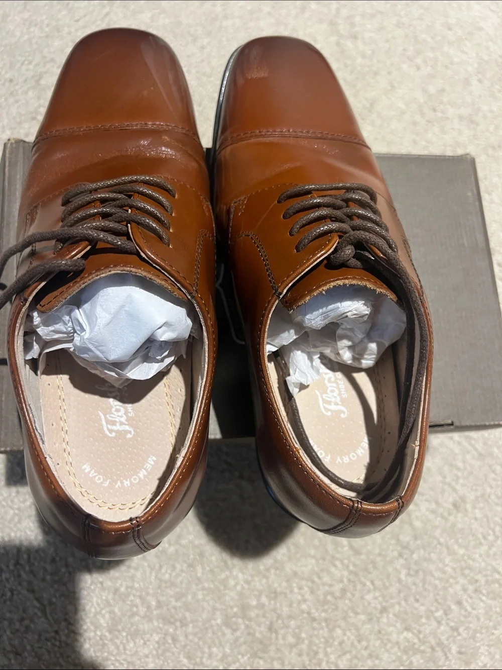 Florsheim Reveal Cap Toe Ox Derby Boys 4M Cognac Leather dress shoe like New